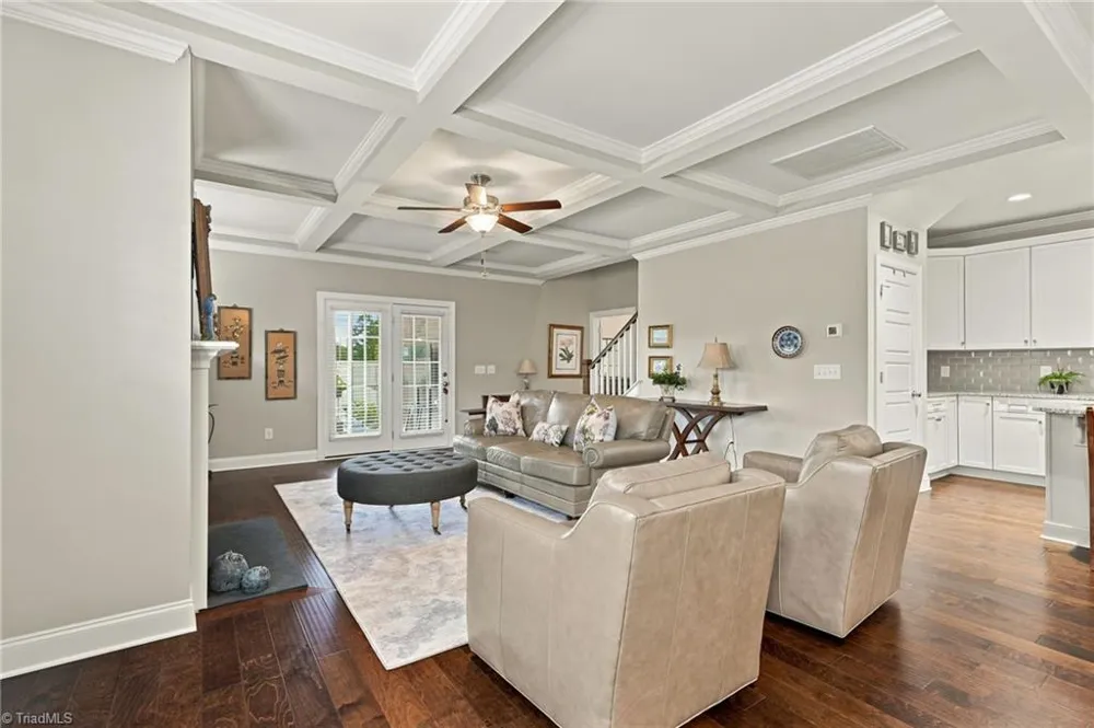 1009 Beechcrest Drive Kernersville, NC 27284
