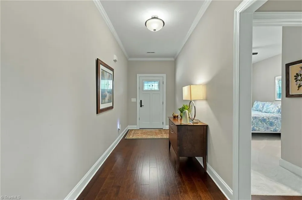 1009 Beechcrest Drive Kernersville, NC 27284