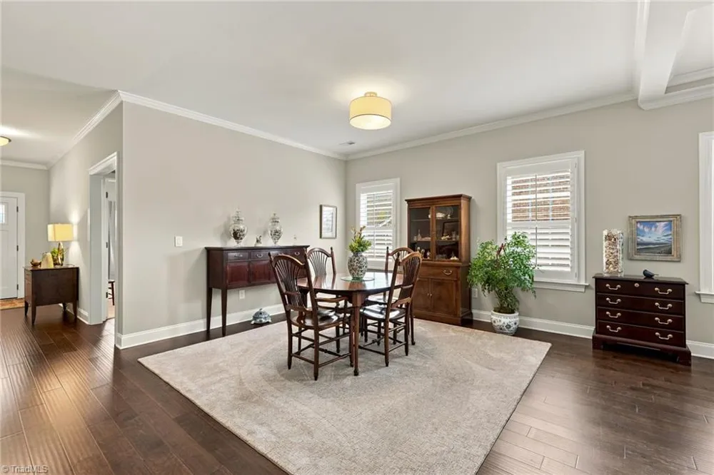 1009 Beechcrest Drive Kernersville, NC 27284