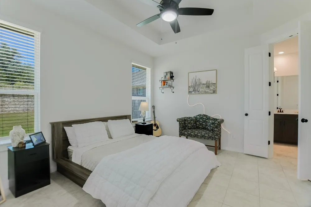 972 Leaning Oak Lane Georgetown, TX 78628