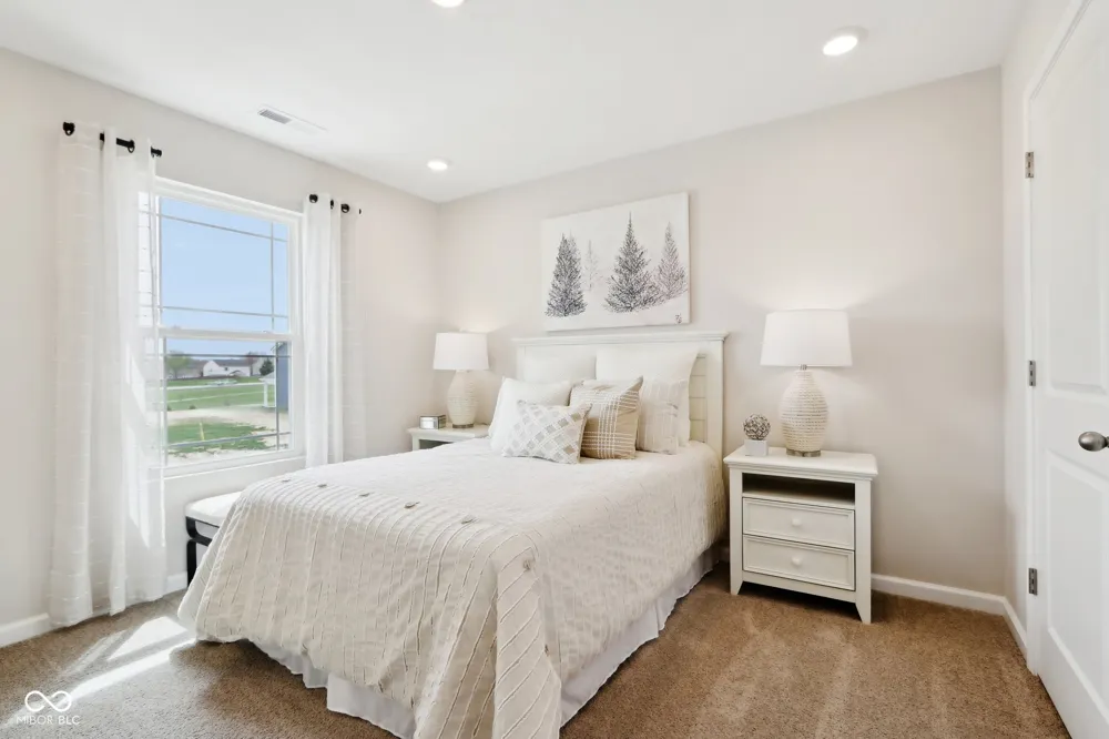 6115 Camarillo Drive Whitestown, IN 46075