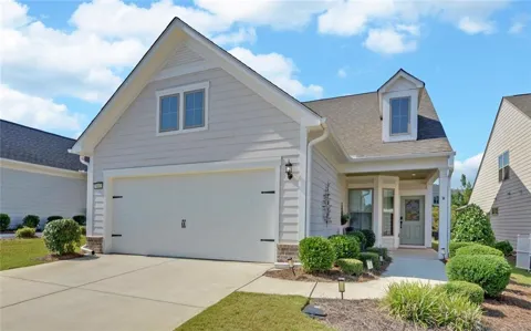 5663 Villa Crest Drive