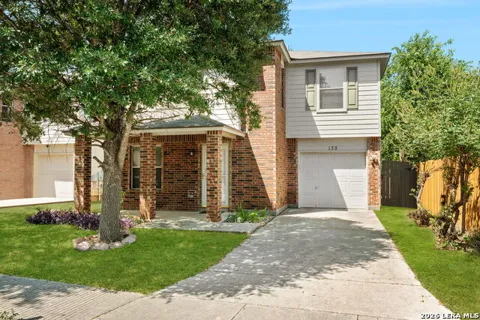 135 Booker Palm