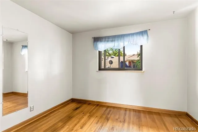 2309 Oakland Street Aurora, CO 80010
