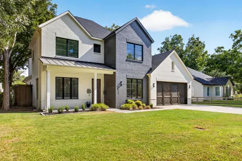 3837 Englewood Lane