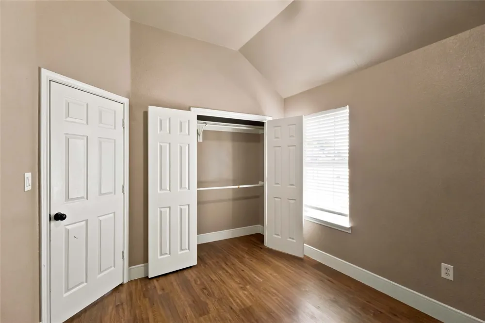 627 Brenna Road Waxahachie, TX 75165