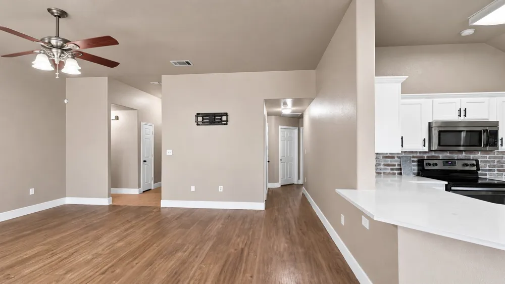 627 Brenna Road Waxahachie, TX 75165