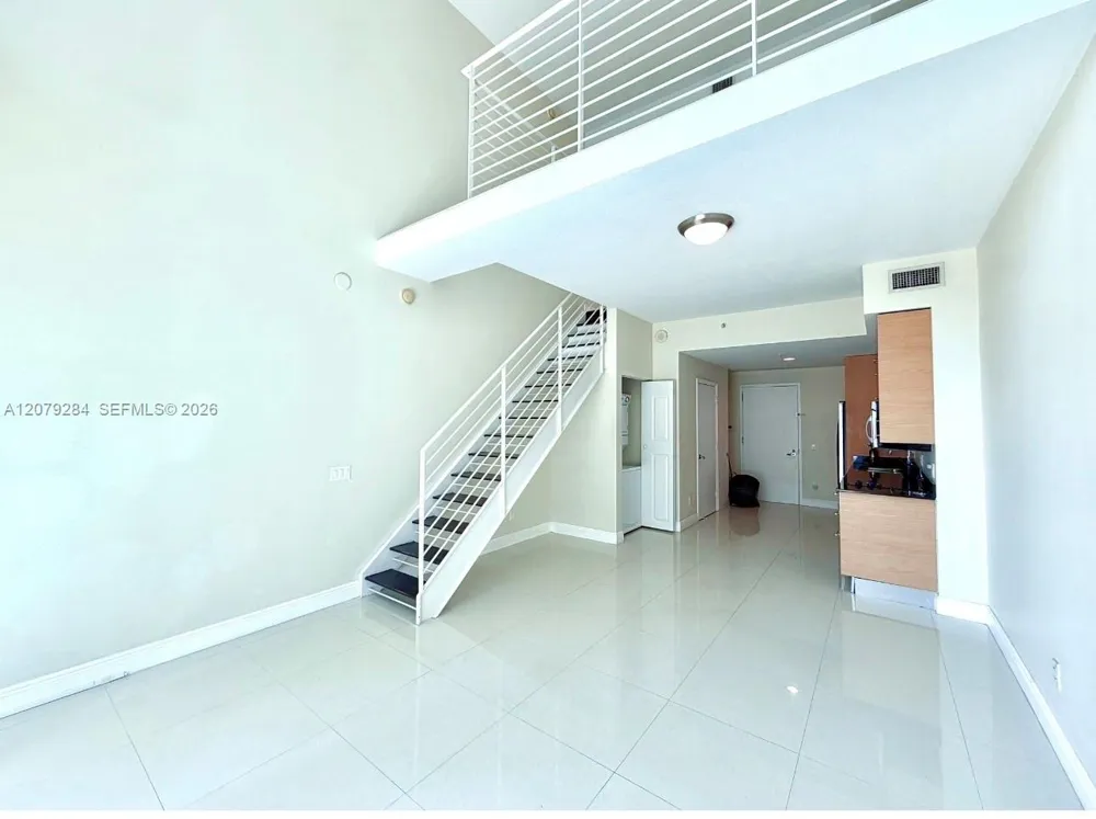 60 SW 13th St #1808 Miami, FL 33130