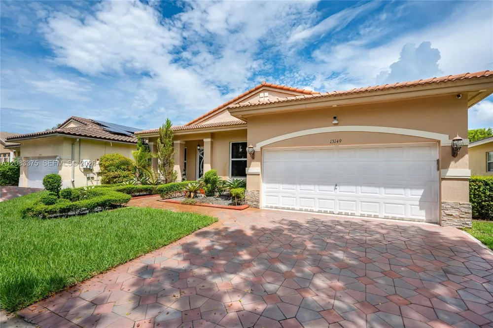 13149 SW 24th St Miramar, FL 33027
