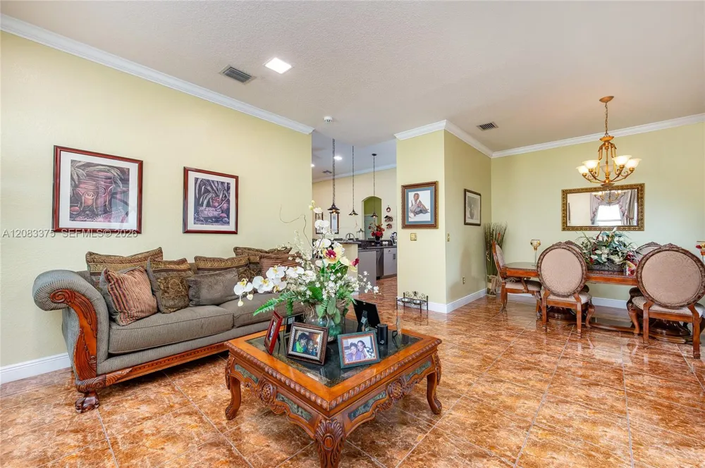 13149 SW 24th St Miramar, FL 33027