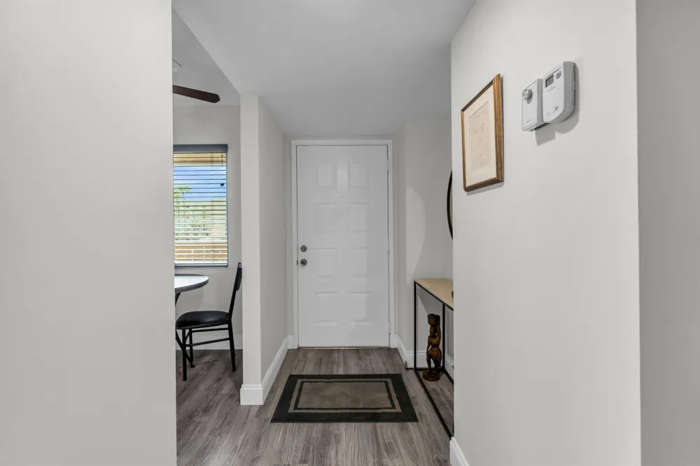 7267 HUNTINGTON LANE #403 Delray Beach, FL 33446
