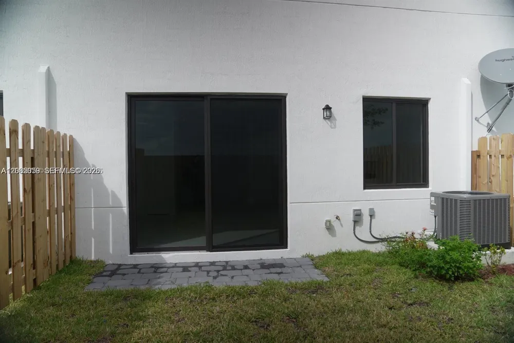 18970 SW 345th Ter Homestead, FL 33034