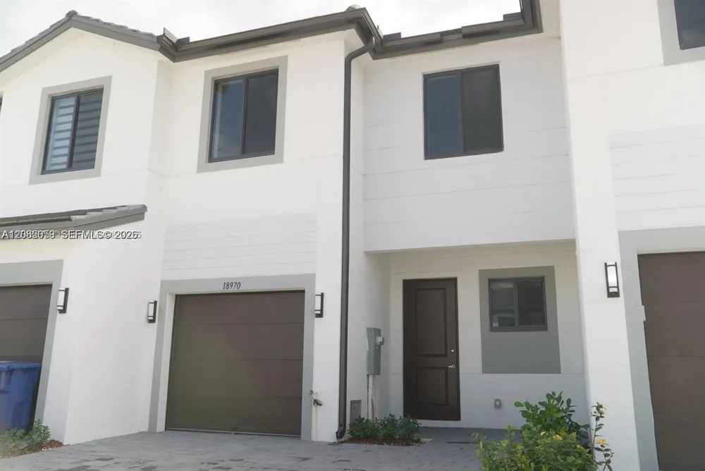 18970 SW 345th Ter Homestead, FL 33034