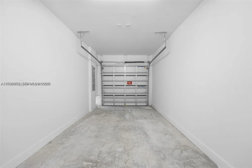18970 SW 345th Ter Homestead, FL 33034