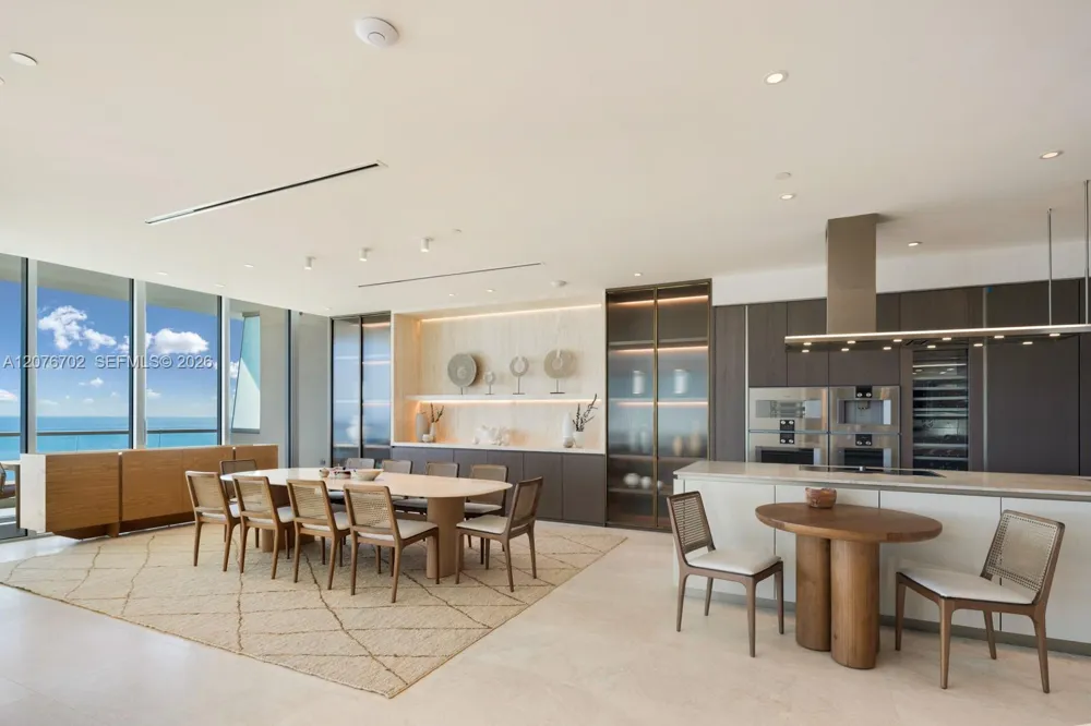 18501 Collins Ave #2301 Sunny Isles Beach, FL 33160