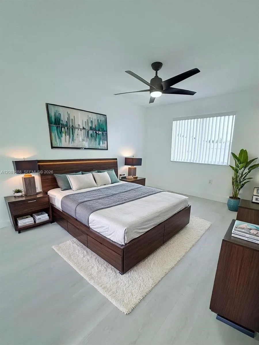 6801 W 36th Ave #102 Hialeah, FL 33018