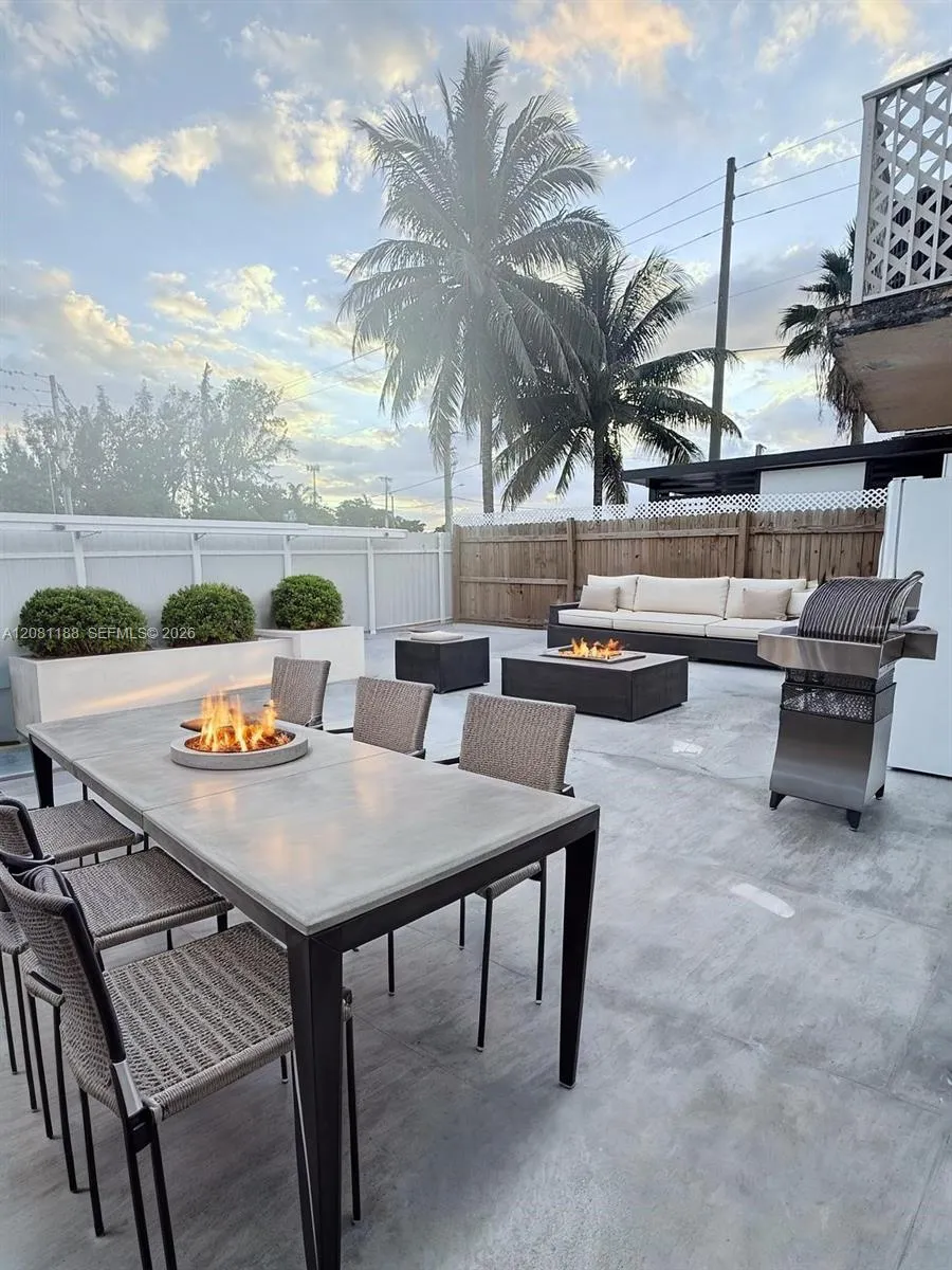 6801 W 36th Ave #102 Hialeah, FL 33018