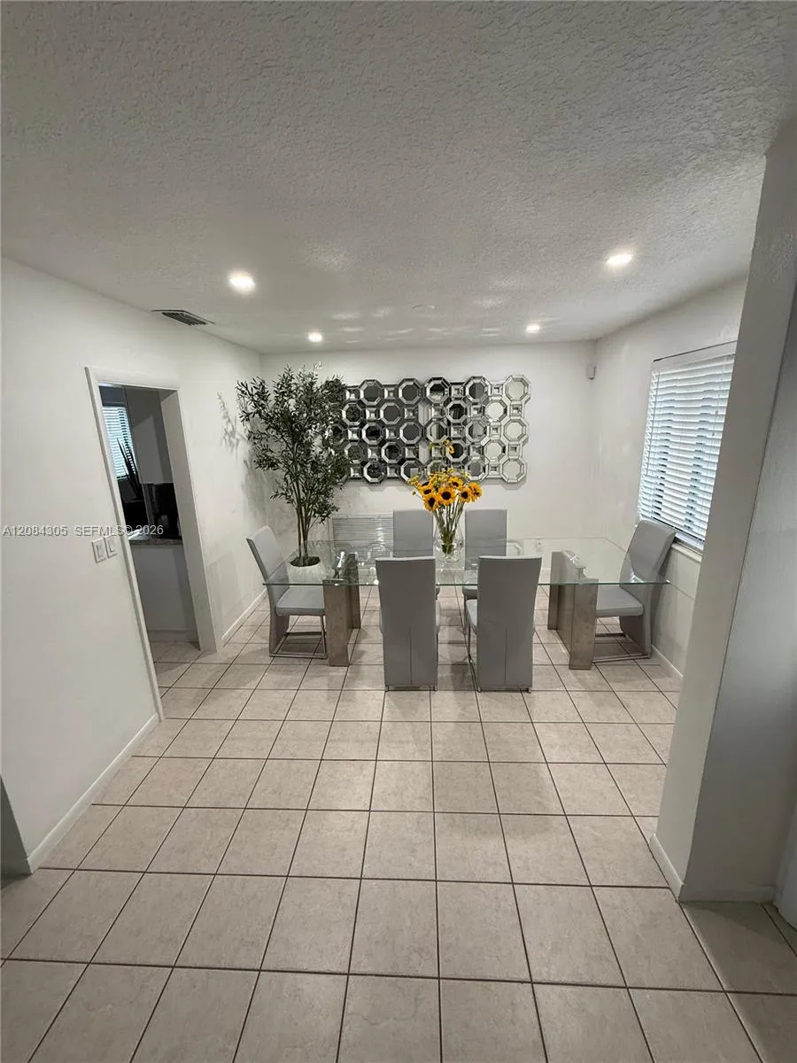 308 NW 19th St #0 Homestead, FL 33030