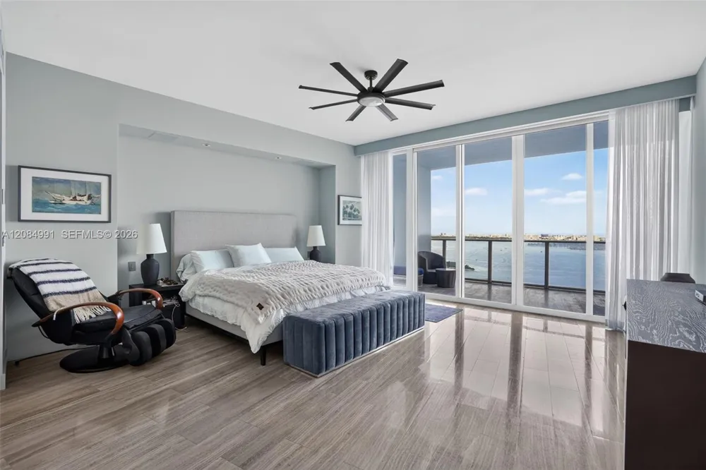2020 Bayshore Dr #3708 Miami, FL 33137