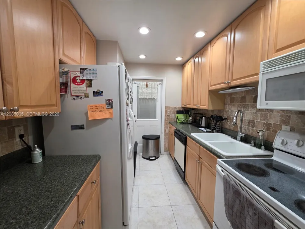 1431 S 14th Ave #119 Hollywood, FL 33020