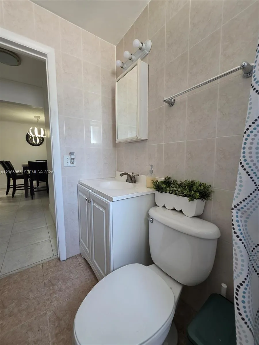 1431 S 14th Ave #119 Hollywood, FL 33020