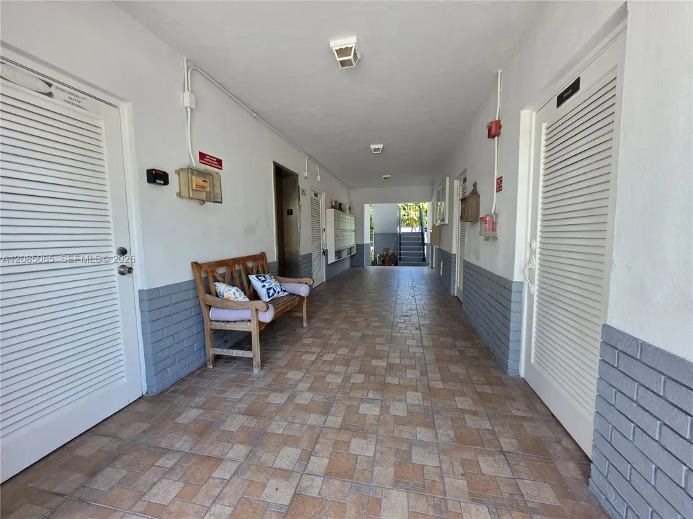 1431 S 14th Ave #119 Hollywood, FL 33020