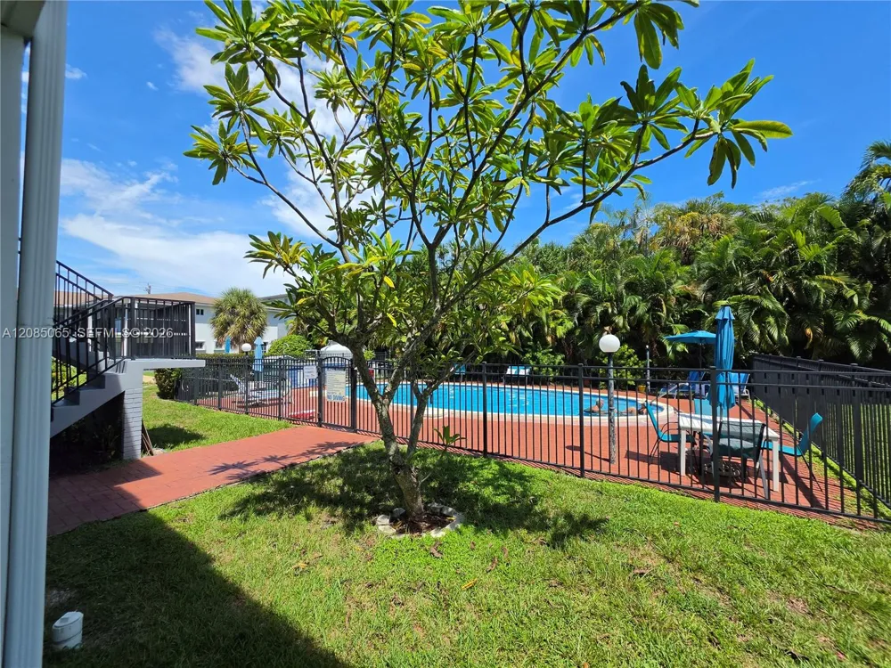 1431 S 14th Ave #119 Hollywood, FL 33020