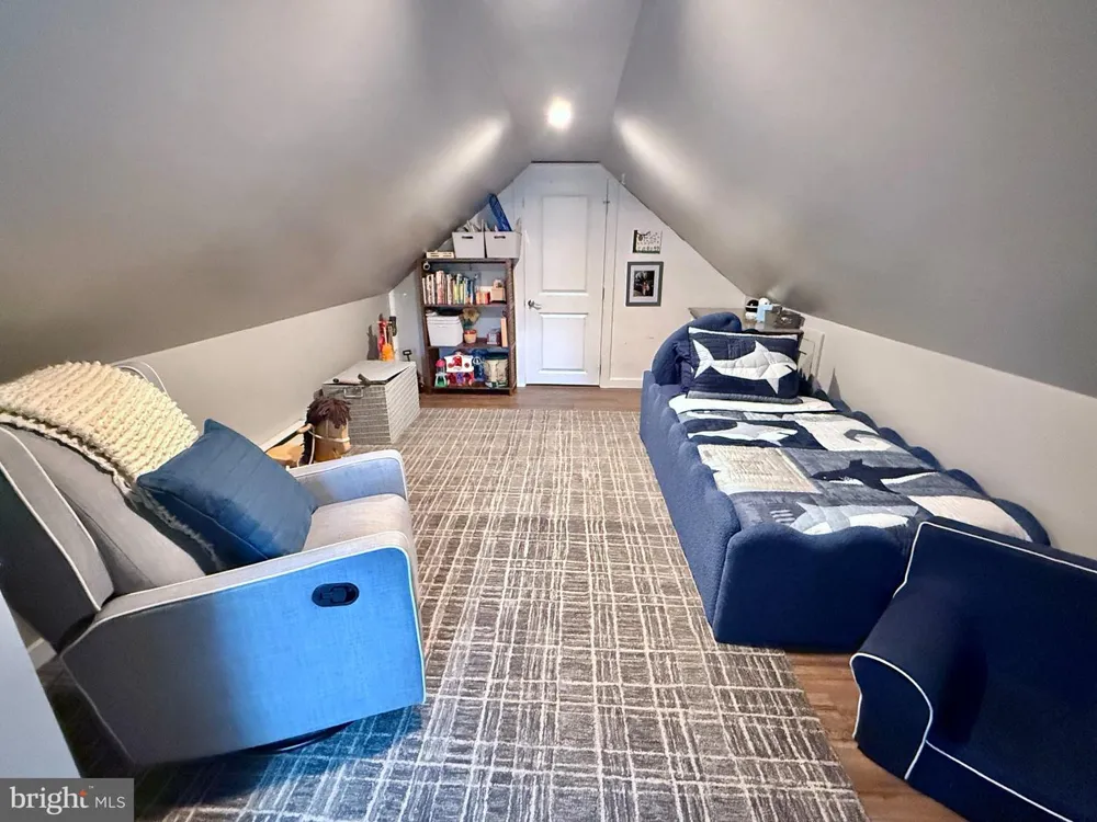 135 E WAYNE TERRACE Collingswood, NJ 08108