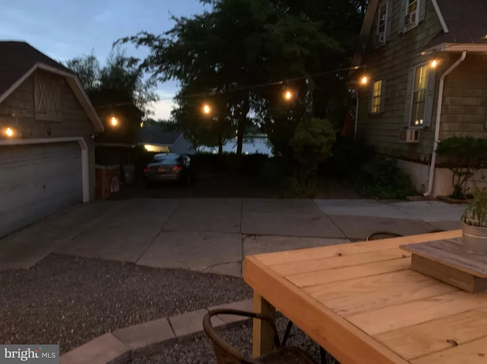 135 E WAYNE TERRACE Collingswood, NJ 08108