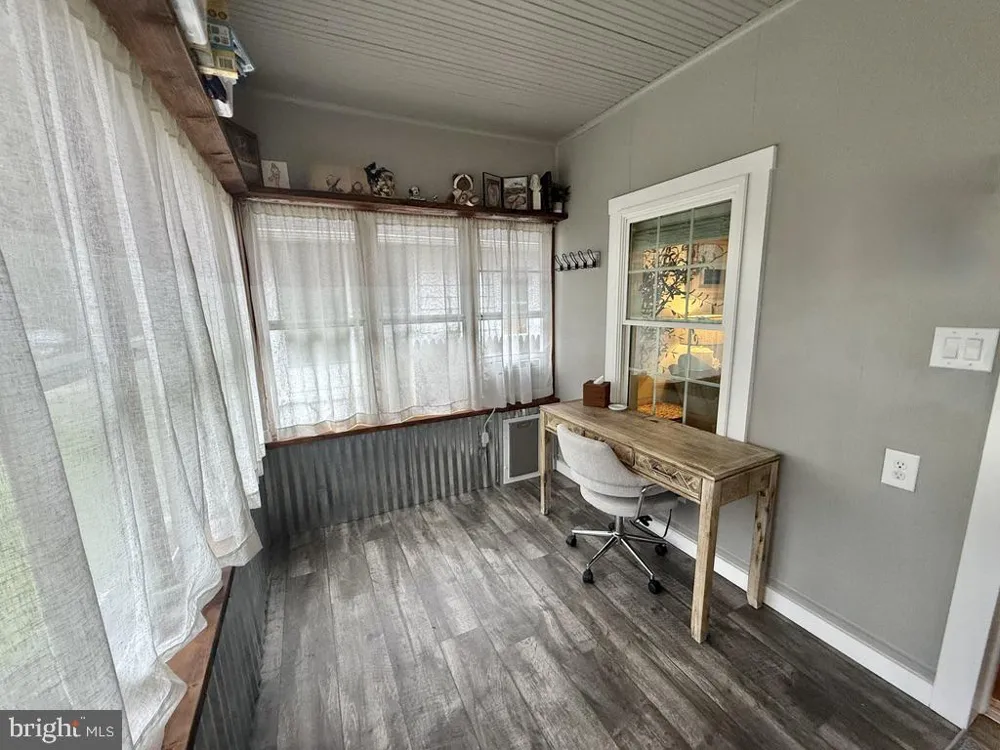 135 E WAYNE TERRACE Collingswood, NJ 08108