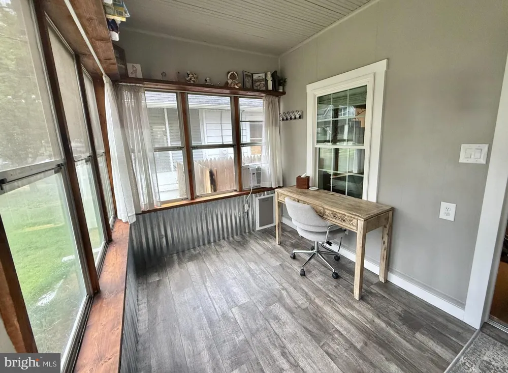 135 E WAYNE TERRACE Collingswood, NJ 08108