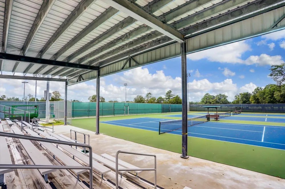 908 Thompson Street Houston, TX 77007