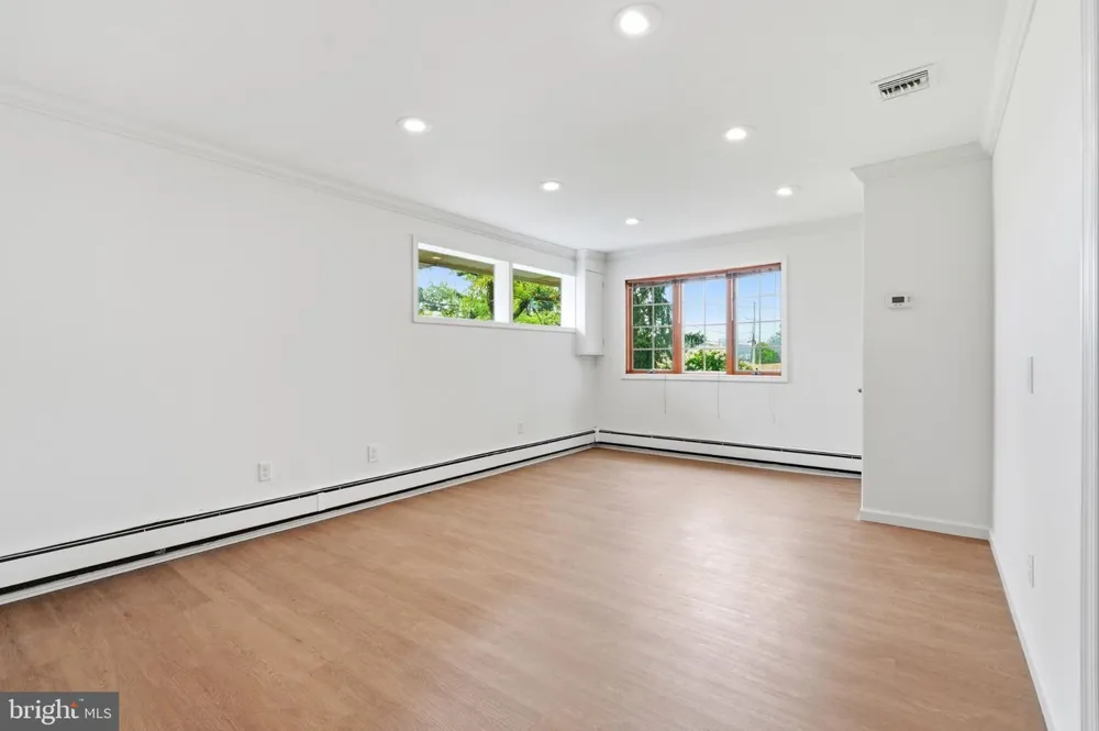 707 FORREST AVENUE Rydal, PA 19046