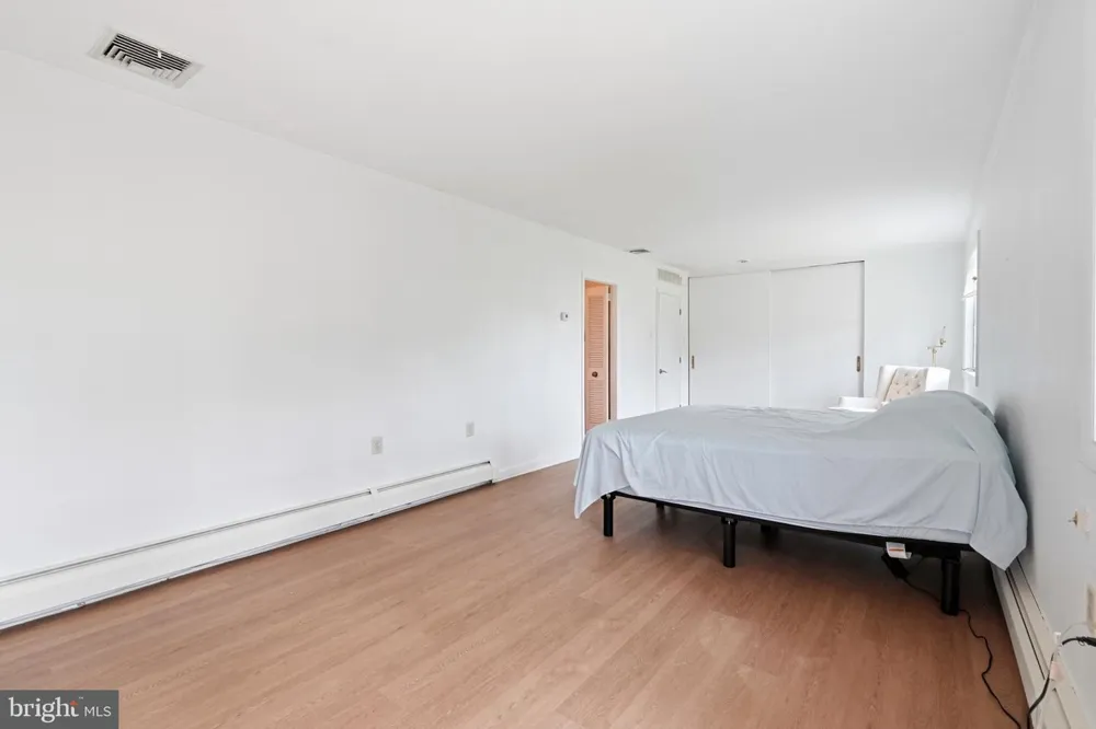 707 FORREST AVENUE Rydal, PA 19046