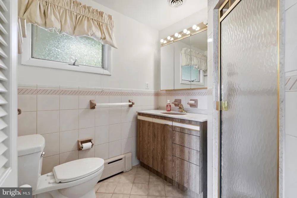 707 FORREST AVENUE Rydal, PA 19046