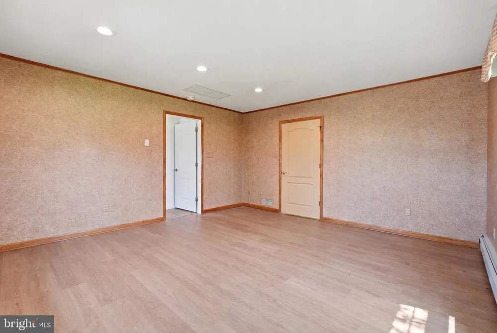 707 FORREST AVENUE Rydal, PA 19046