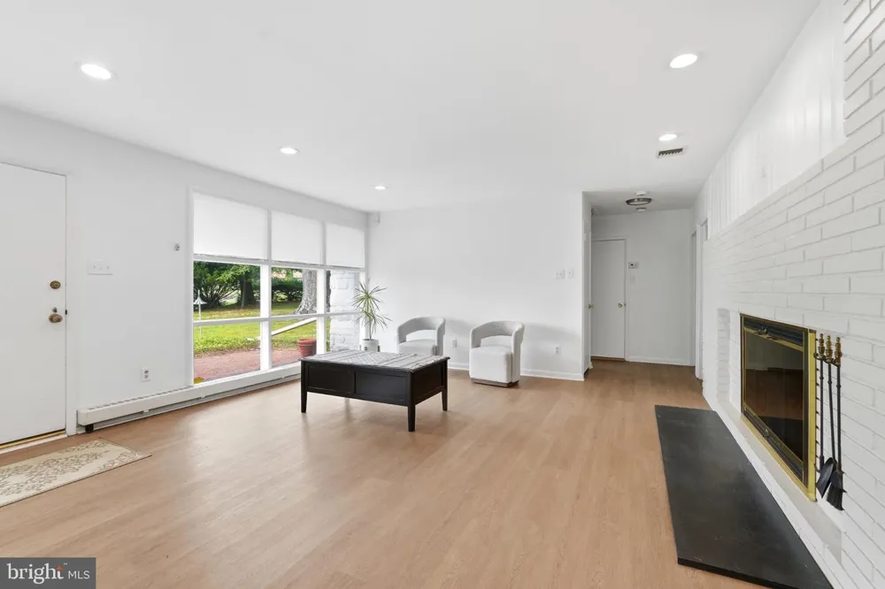 707 FORREST AVENUE Rydal, PA 19046