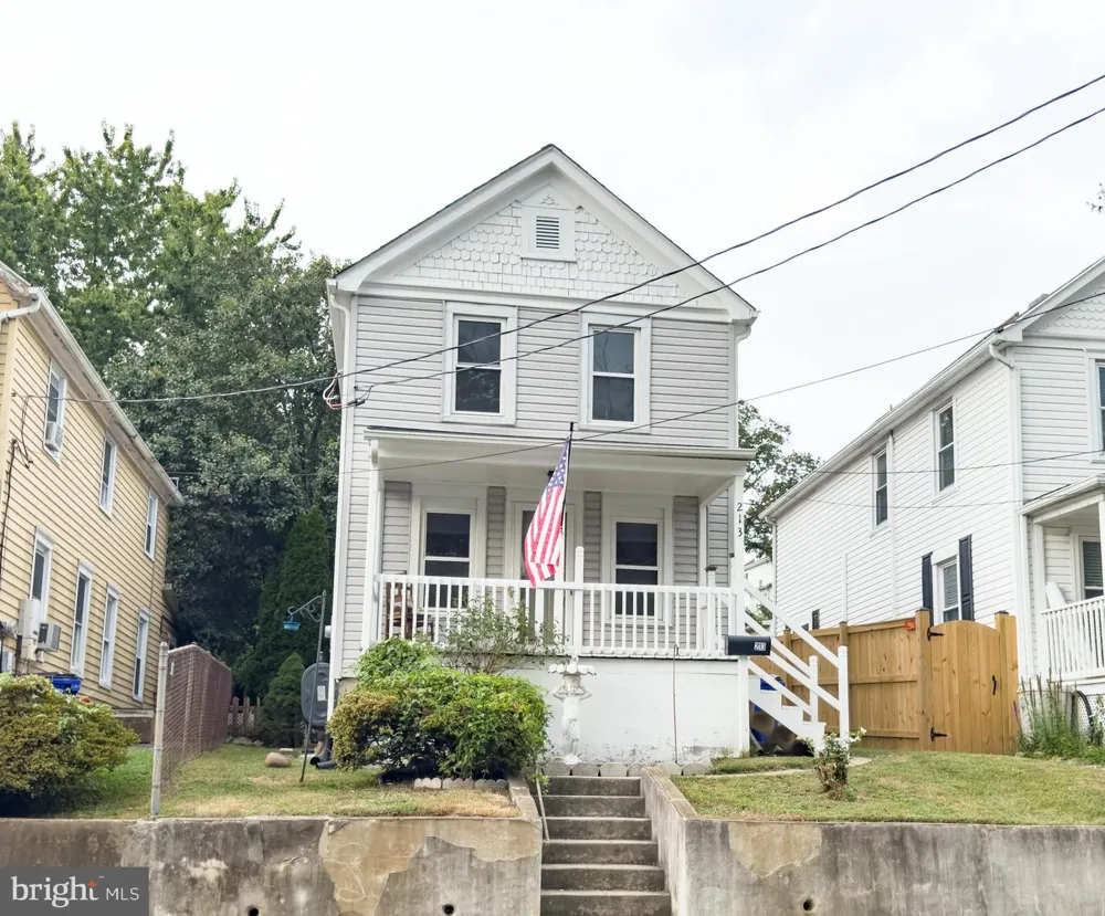 213 W B STREET Brunswick, MD 21716