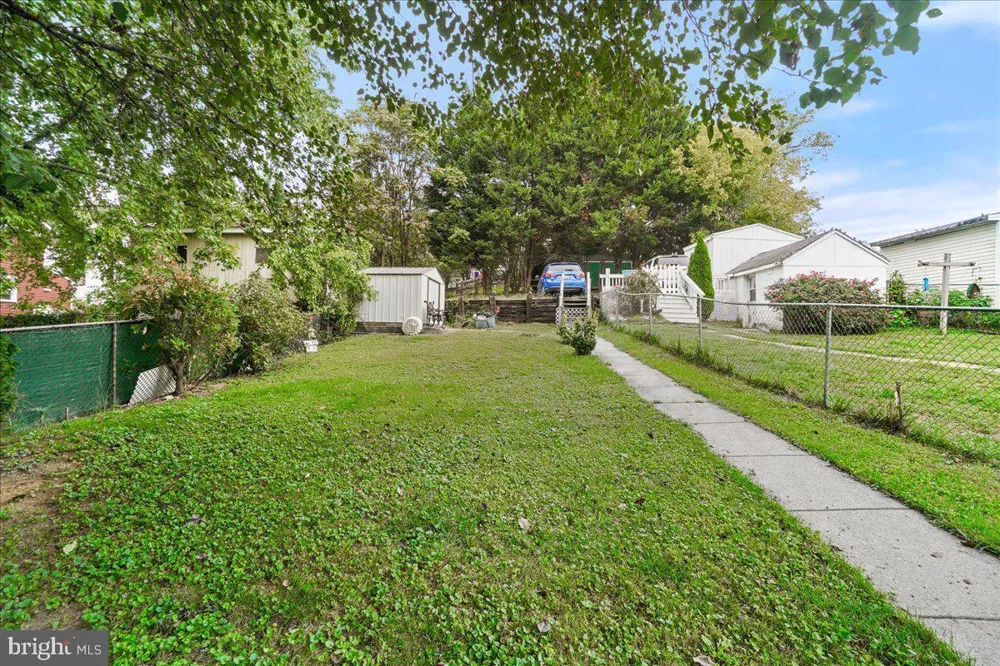 213 W B STREET Brunswick, MD 21716