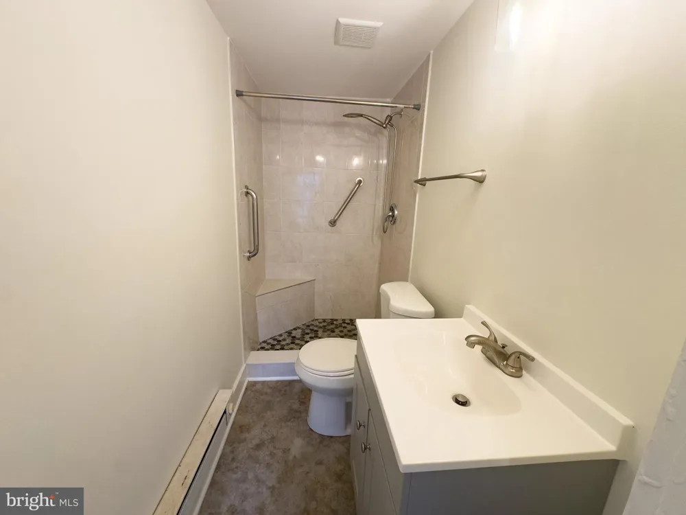 213 W B STREET Brunswick, MD 21716