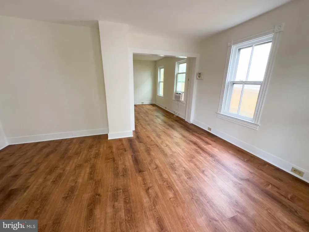 213 W B STREET Brunswick, MD 21716
