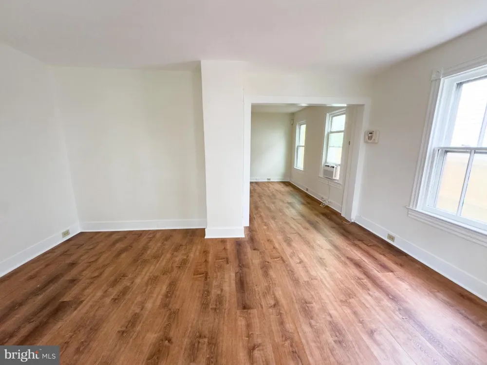 213 W B STREET Brunswick, MD 21716