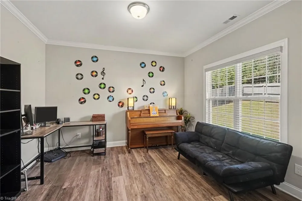 204 Montreat Drive Lexington, NC 27295