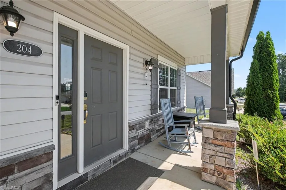 204 Montreat Drive Lexington, NC 27295