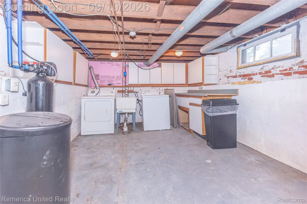 237 E Main Street Milan City, MI 48160