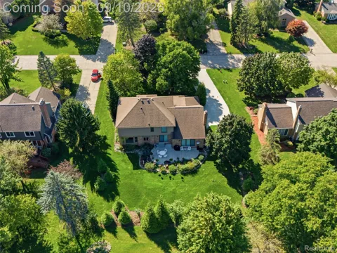3569 Wedgewood Drive