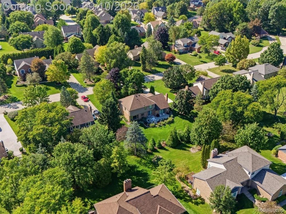 3569 Wedgewood Drive Rochester Hills City, MI 48306