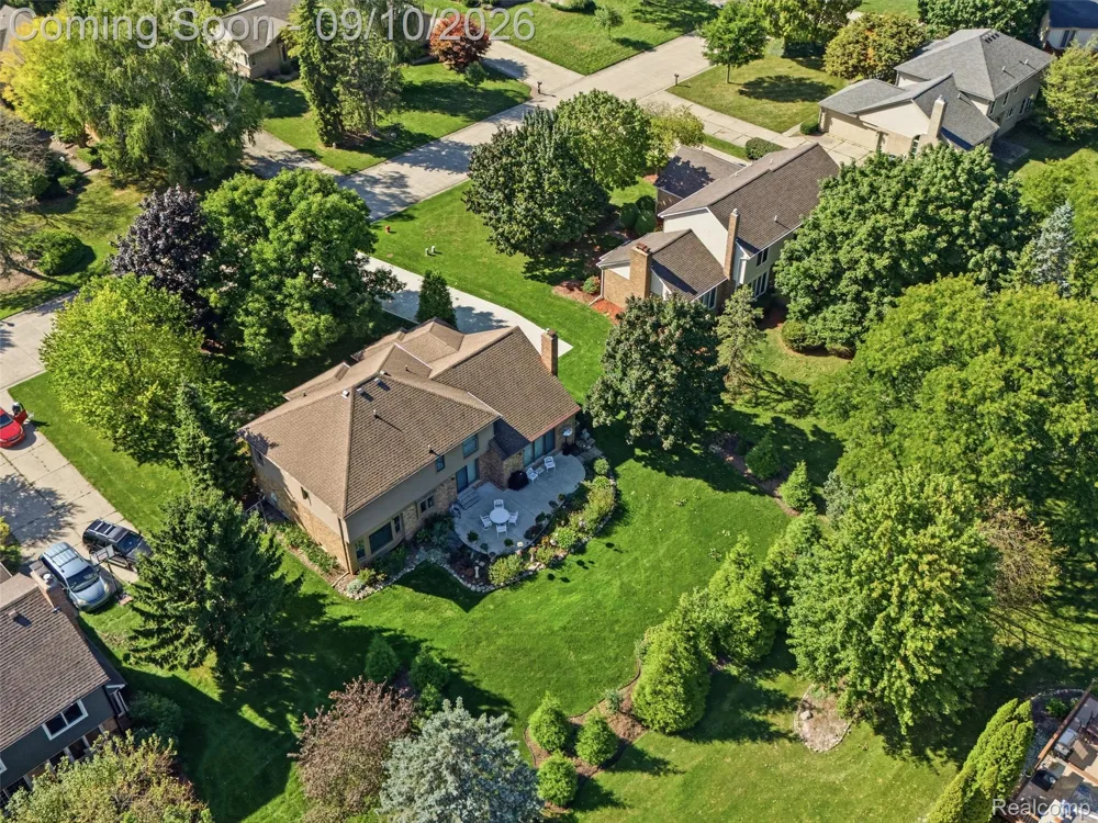 3569 Wedgewood Drive Rochester Hills City, MI 48306