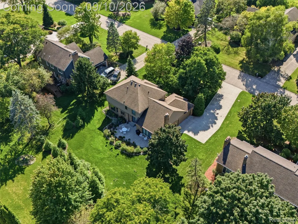 3569 Wedgewood Drive Rochester Hills City, MI 48306