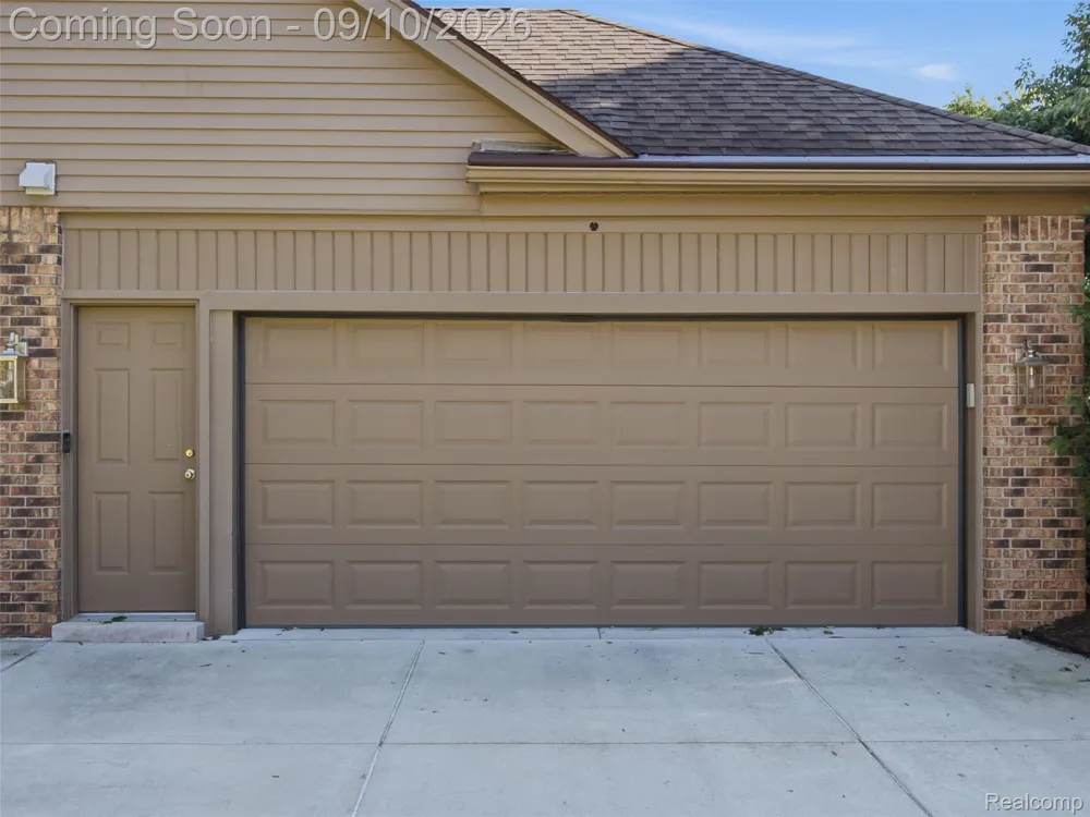 3569 Wedgewood Drive Rochester Hills City, MI 48306